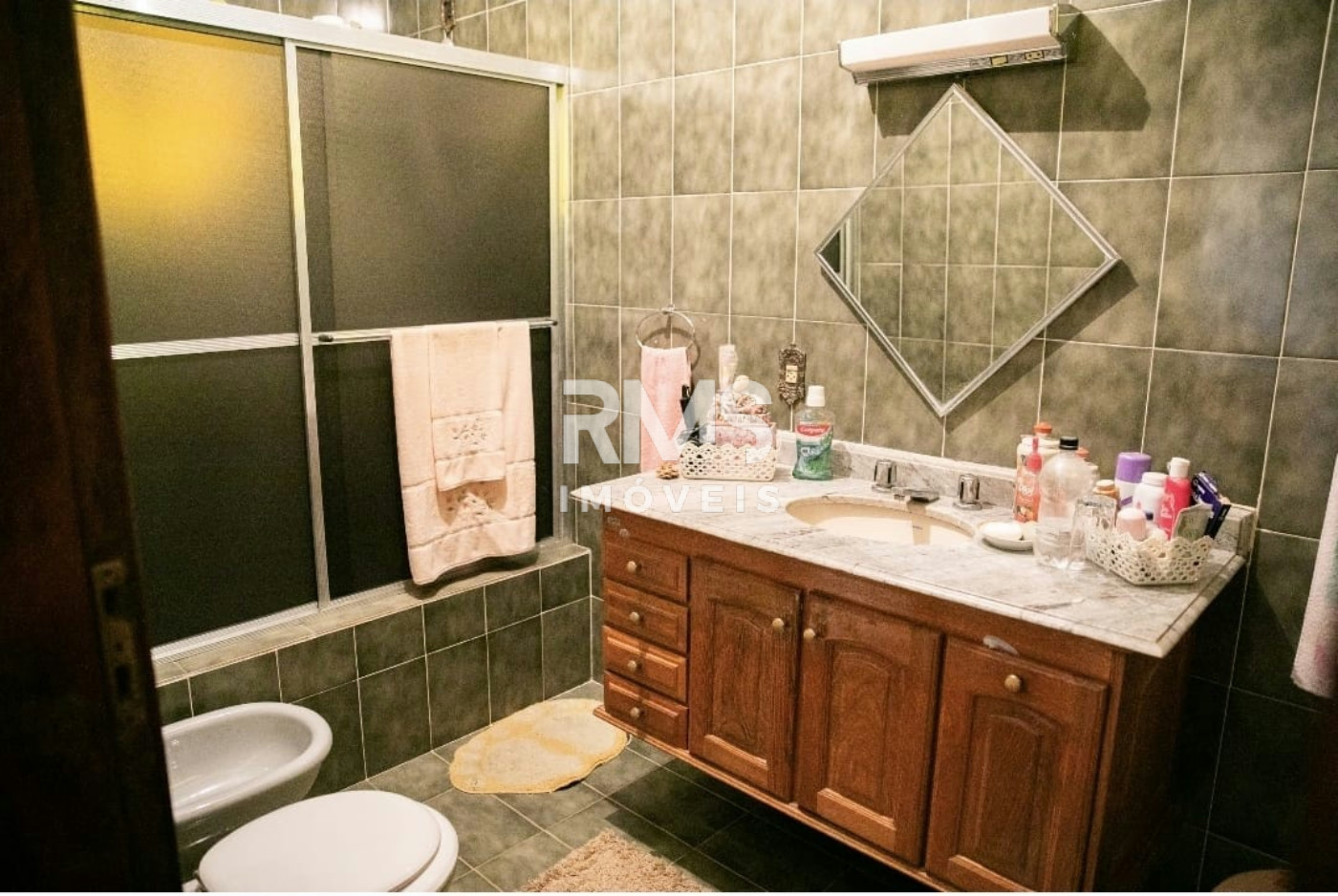 Chácara à venda com 4 quartos, sendo 1 suíte,  em Colinas do Mosteiro de Itaici, Indaiatuba, SP