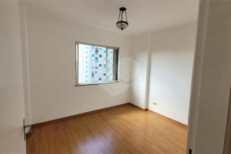 Apartamento à venda com 2 quartos em Santo Amaro, São Paulo, SP