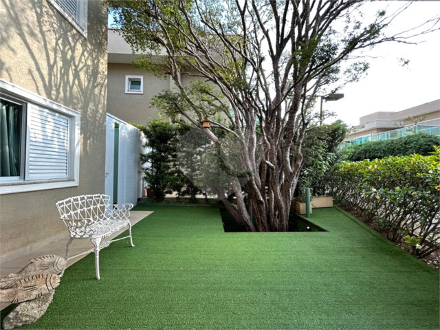 Casa à venda com 4 suítes no condomínio Residencial Jabuticabeiras, São Paulo - SP