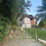 Casa à venda com 3 quartos, sendo 4 suítes,  no condomínio Estância Marambaia, Vinhedo - SP