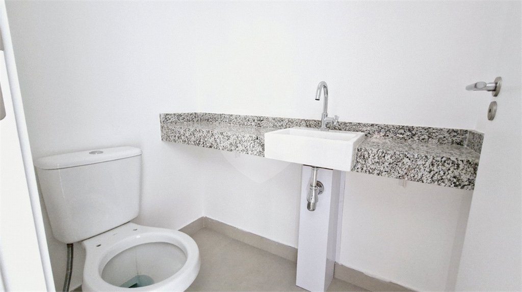 Apartamento à venda com 3 quartos, sendo 2 suítes, em Brooklin, São Paulo, SP