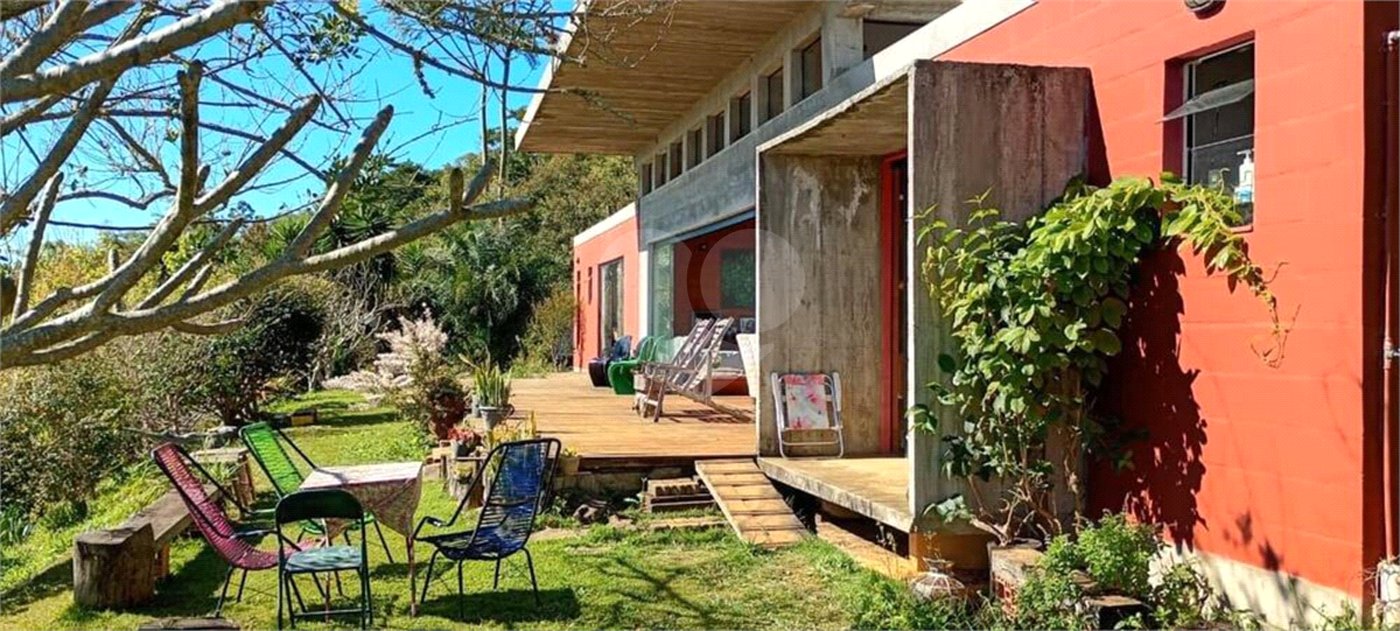 Chácara à venda com 2 suítes em Boa Vista, Piracaia, SP