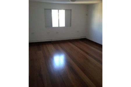 Sobrado à venda com 4 quartos, sendo 2 suítes, em Jardim Bonfiglioli, São Paulo, SP