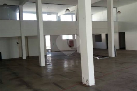 Prédio para alugar em Vila Costa, Suzano, SP