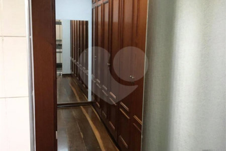 Apartamento à venda com 4 quartos, sendo 2 suítes, em Bosque da Saúde, São Paulo, SP