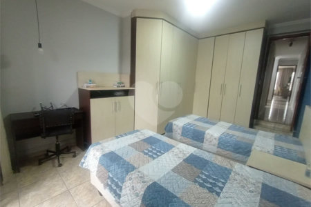 Sobrado à venda com 3 quartos, sendo 1 suíte, em Vila Gustavo, São Paulo, SP