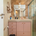 Apartamento à venda com 3 quartos, sendo 1 suíte, em Moema, São Paulo, SP