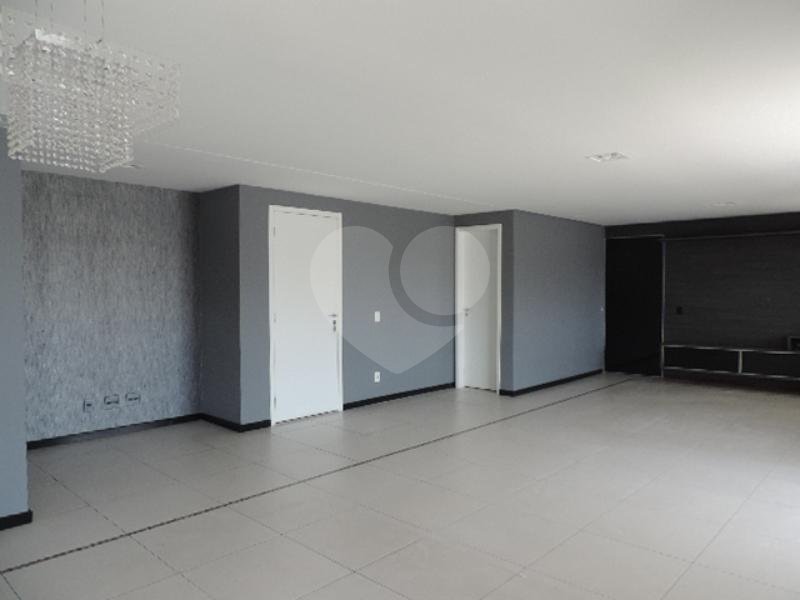 Apartamento à venda com 3 suítes em Jardim das Vertentes, São Paulo, SP