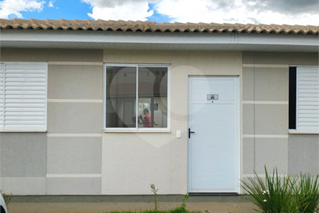 Casa à venda com 2 quartos, sendo 1 suíte, no condomínio Palacio de Turim, Ribeirão Preto - SP