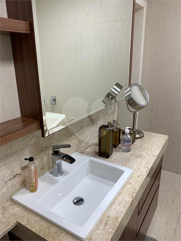 Casa Térrea à venda com 3 quartos, sendo 2 suítes, em Parque Vitória, São Paulo, SP