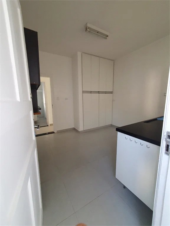 Casa Térrea à venda com 4 quartos em Cidade Monções, São Paulo, SP