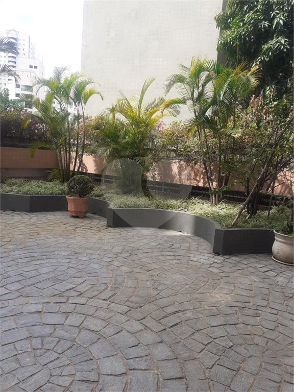 Flat à venda com 1 suíte em Jardim Paulista, São Paulo, SP