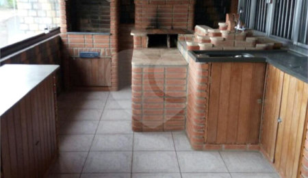 Sobrado à venda com 4 quartos em Jardim Ana Maria, Santo André, SP