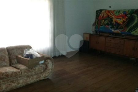 Casa à venda com 3 quartos, sendo 2 suítes,  em Jardim Franca, São Paulo, SP