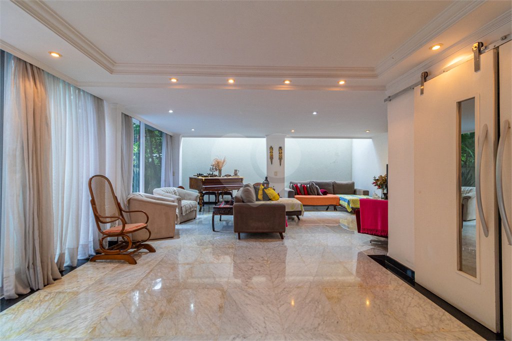 Casa de Vila à venda com 4 suítes em Alto da Boa Vista, São Paulo, SP