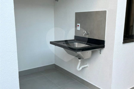 Casa à venda com 3 quartos, sendo 1 suíte, no condomínio Portal dos Sabiás, Itu - SP