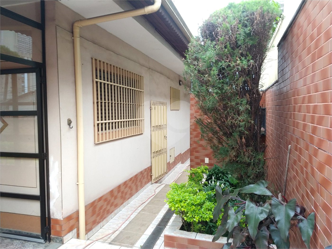Casa à venda com 5 quartos, sendo 2 suítes, em Água Fria, São Paulo, SP