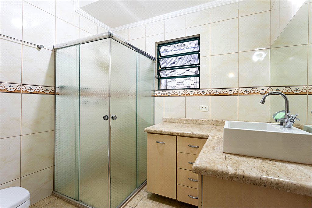 Casa à venda com 3 quartos, sendo 1 suíte, em Chácara Santo Antônio, São Paulo, SP