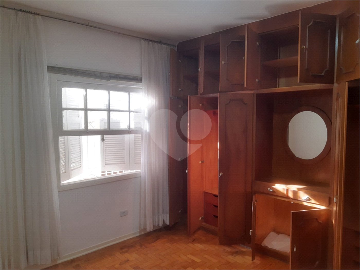 Casa à venda com 5 quartos, sendo 2 suítes, em Jardim do Colégio (zona Norte), São Paulo, SP