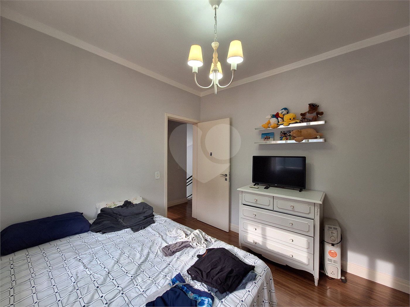 Casa à venda com 3 suítes no condomínio Villaggio Capriccio, Louveira - SP