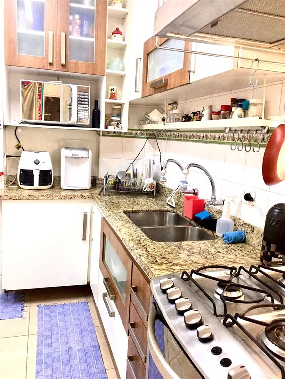 Apartamento à venda com 3 quartos, sendo 1 suíte, em Pinheiros, São Paulo, SP