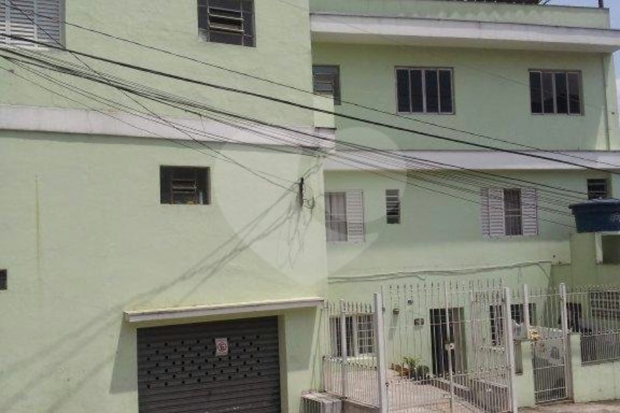 Sobrado à venda com 3 quartos no Brasilândia, São Paulo, SP