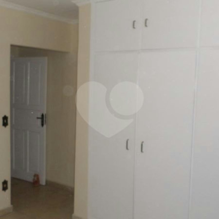 Casa à venda com 3 quartos, sendo 1 suíte, em Vila Gustavo, São Paulo, SP