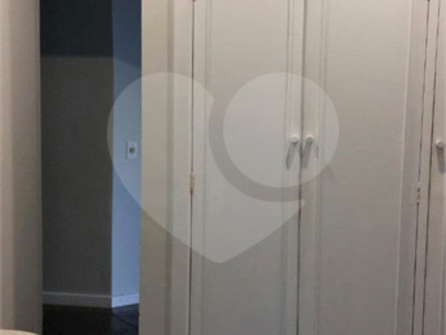 Apartamento à venda com 3 quartos, sendo 1 suíte,  em Pitangueiras, Guarujá, SP