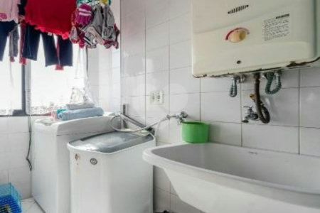 Apartamento à venda com 3 quartos, sendo 1 suíte,  em Jardim Monte Kemel, São Paulo, SP