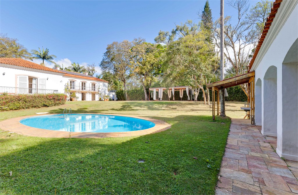 Casa à venda com 4 suítes em Chácara Flora, São Paulo, SP