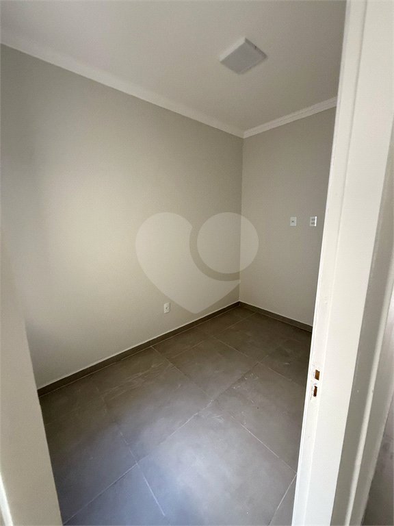 Casa à venda com 2 quartos em Jardim dos Pássaros, Sorocaba, SP