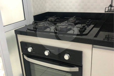 Apartamento à venda ou para alugar com 2 quartos em Parque Vitória, São Paulo, SP