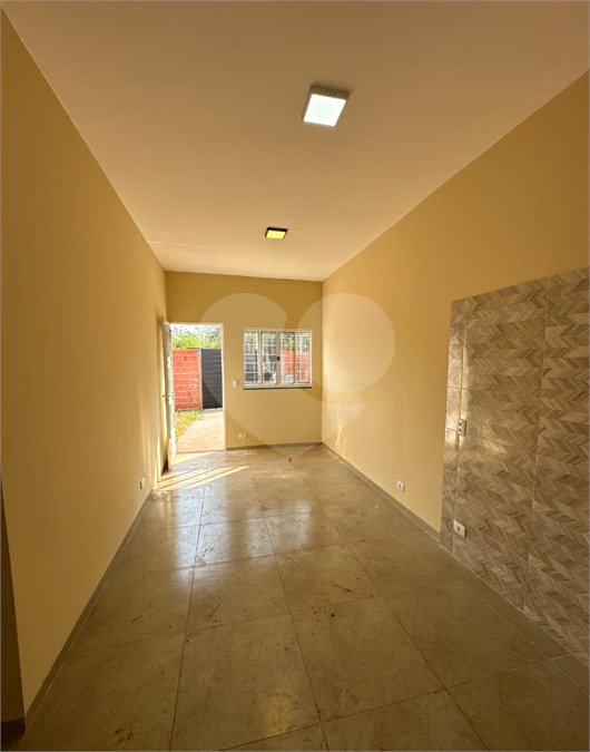 Casa à venda com 2 quartos em Residencial Solaris, Ponta Porã, MS