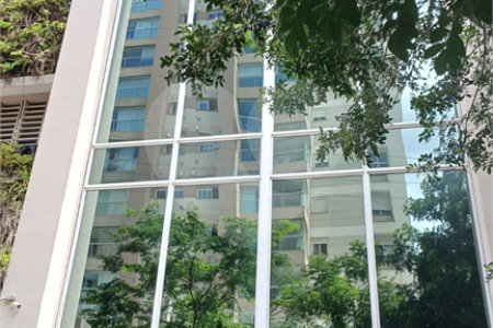 Apartamento à venda com 3 suítes em Jardim Fonte do Morumbi, São Paulo, SP