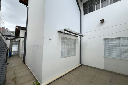 Casa Térrea à venda com 3 quartos, sendo 1 suíte,  em Vila Madalena, São Paulo, SP