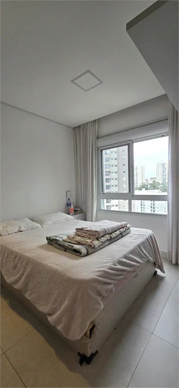 Apartamento à venda com 2 quartos, sendo 1 suíte,  em Vila Andrade, São Paulo, SP