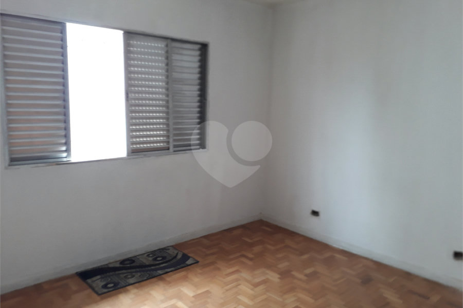 Sobrado à venda com 3 quartos, sendo 1 suíte, em Tremembé, São Paulo, SP