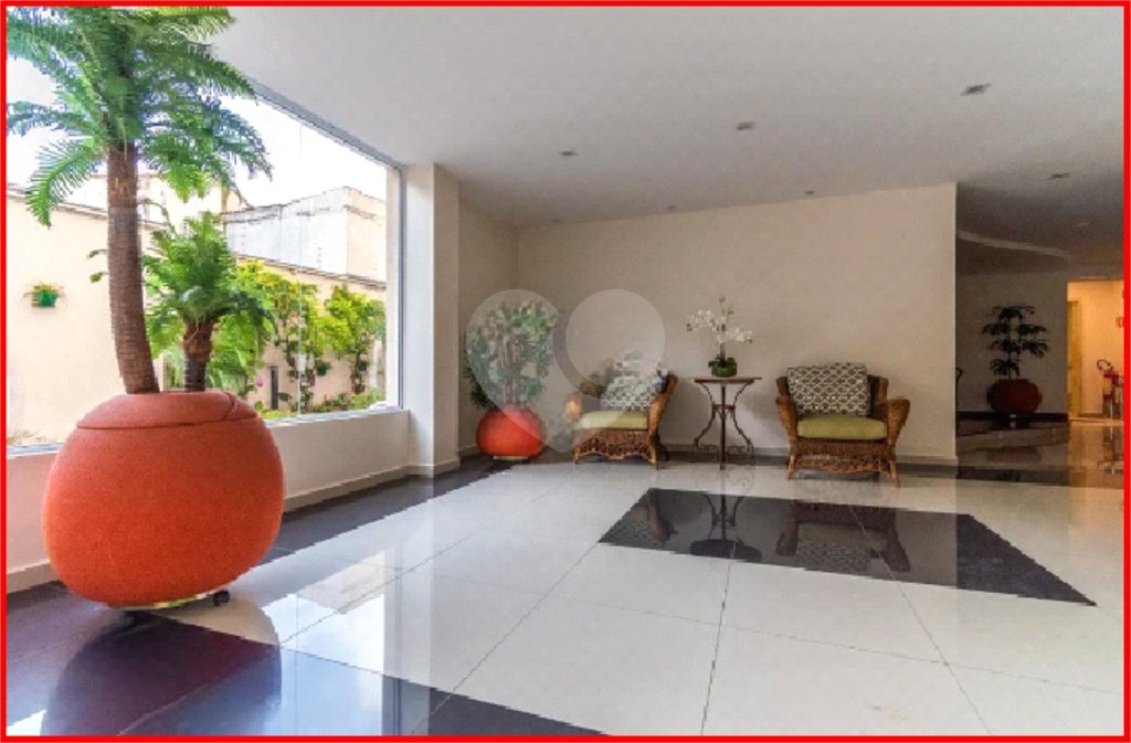 Apartamento à venda com 3 quartos, sendo 1 suíte,  em Pinheiros, São Paulo, SP