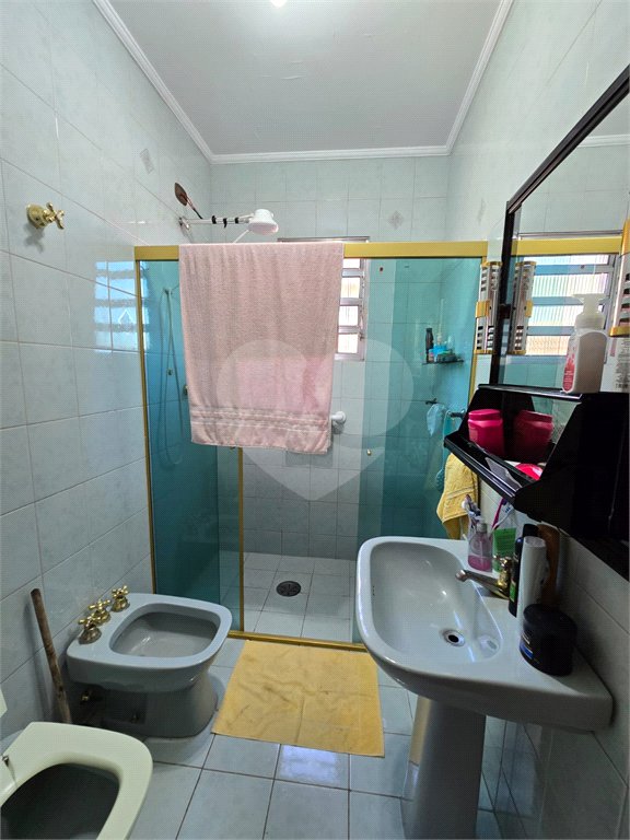 Sobrado à venda com 5 quartos, sendo 1 suíte, em Vila Bonilha, São Paulo, SP