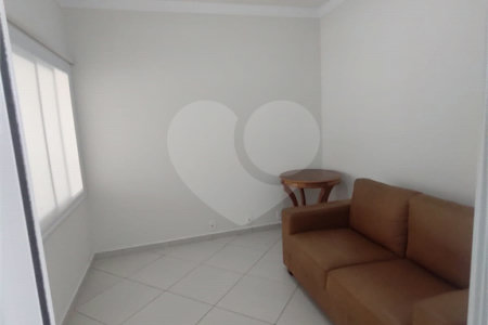 Casa à venda com 3 suítes no condomínio Villaggio Capriccio, Louveira - SP