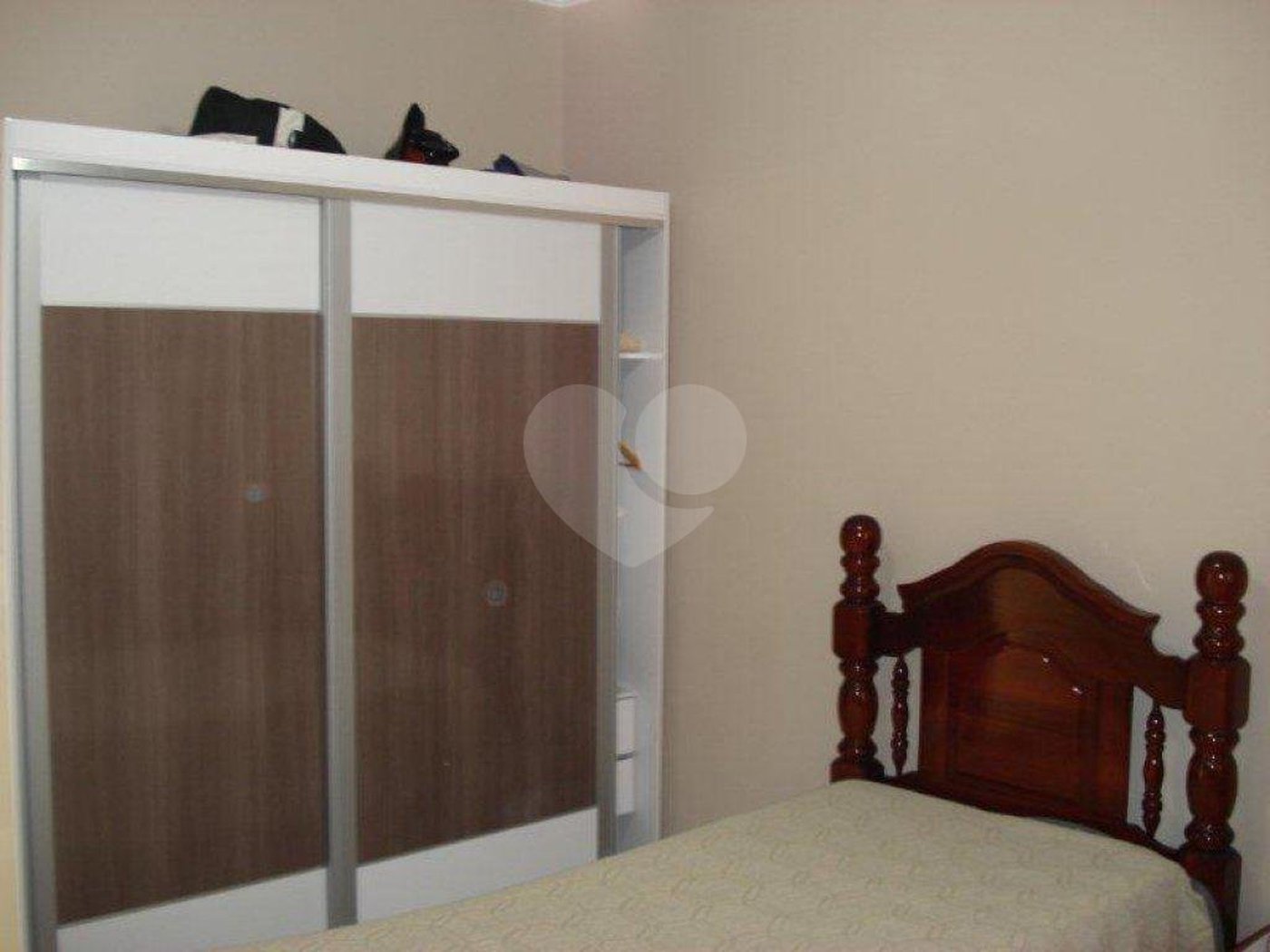 Sobrado à venda com 5 quartos, sendo 1 suíte, em Interlagos, São Paulo, SP