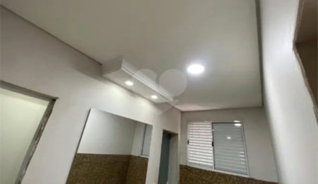Sobrado à venda com 5 quartos em Santa Maria, Osasco, SP