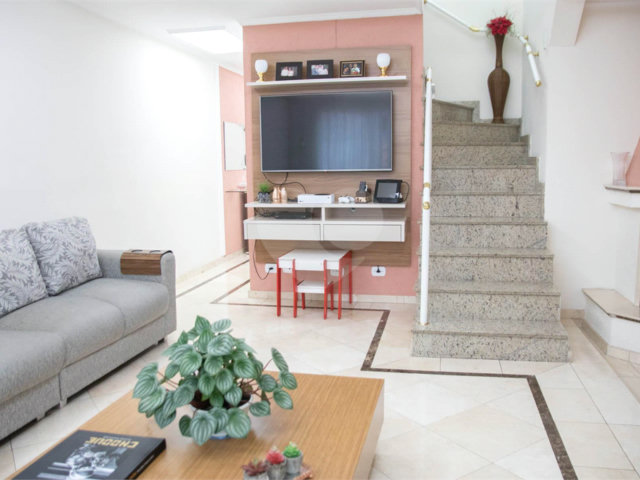 Casa à venda com 3 quartos, sendo 1 suíte,  em Tucuruvi, São Paulo, SP