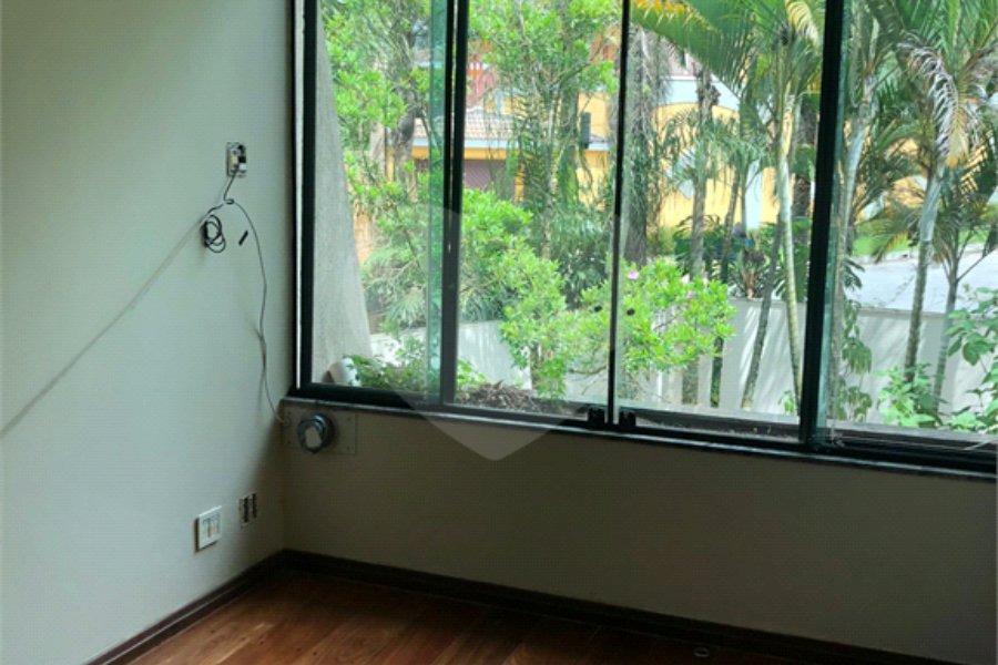 Casa à venda com 5 suítes no condomínio Alpes da Cantareira, Mairiporã - SP