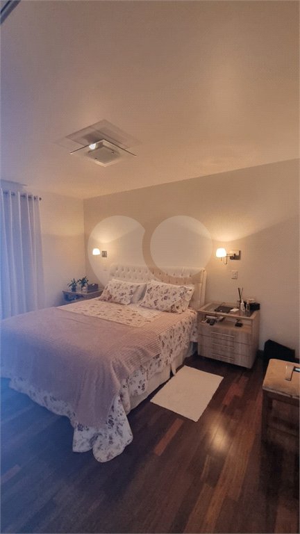 Casa à venda com 3 suítes no condomínio Residencial dos Lagos, Itupeva - SP