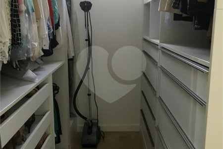 Apartamento à venda com 3 suítes em Vila Gomes Cardim, São Paulo, SP