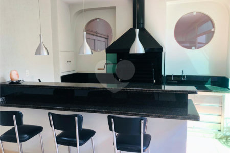 Casa Térrea à venda com 3 quartos, sendo 1 suíte,  em Vila Industrial, Mogi das Cruzes, SP