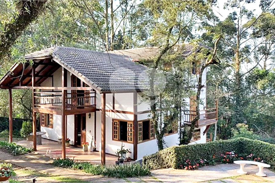 Casa à venda com 7 suítes em Serra da Cantareira, Mairiporã, SP