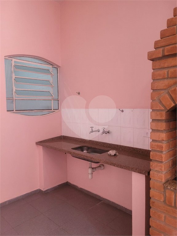 Sobrado à venda com 3 quartos, sendo 1 suíte,  em Vila Ester (zona Norte), São Paulo, SP