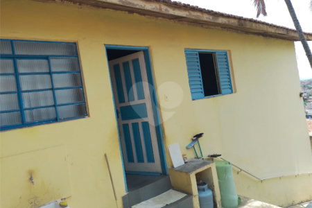 Casa à venda com 3 quartos em Jardim Imperial, Atibaia, SP
